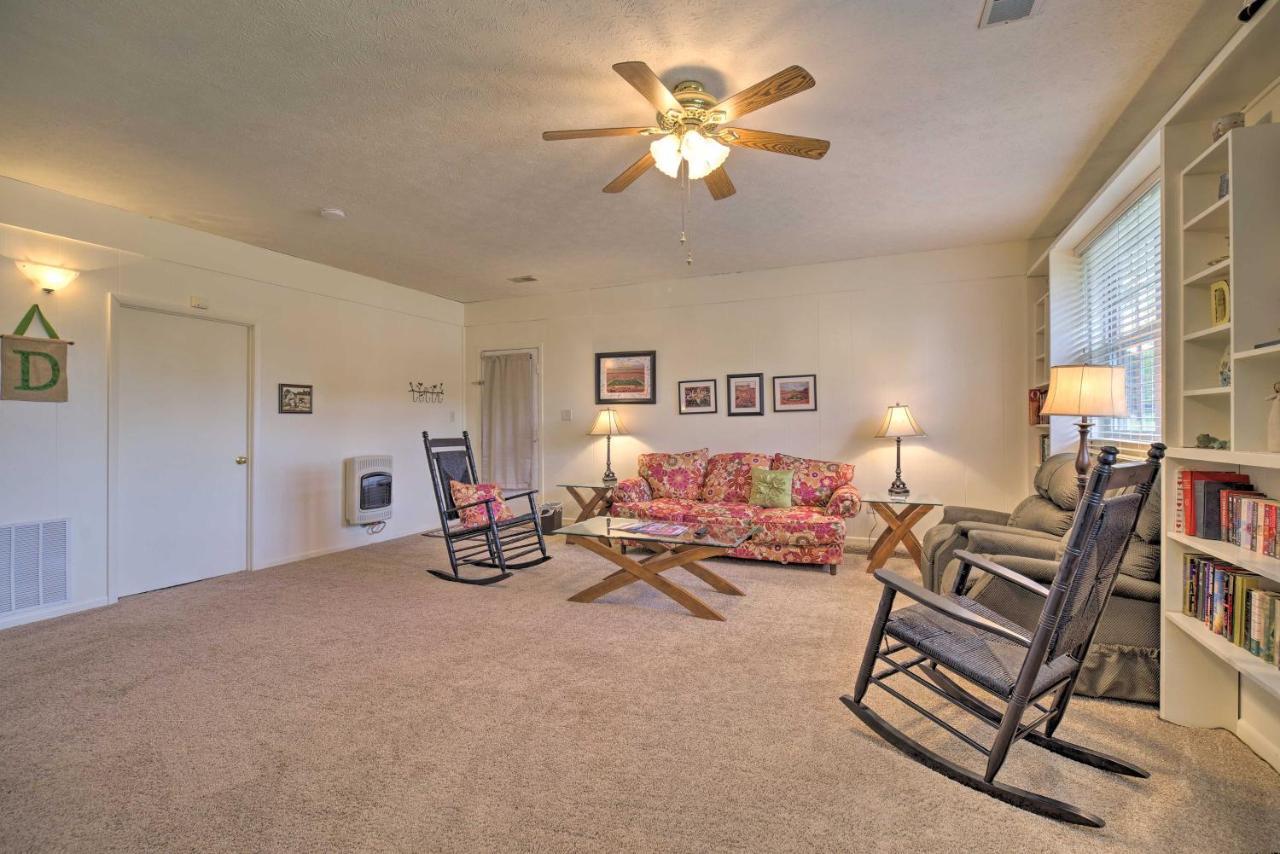 Villa 16 Mi To Pigeon Forge Jujus House With Mtn View Seymour Exterior foto