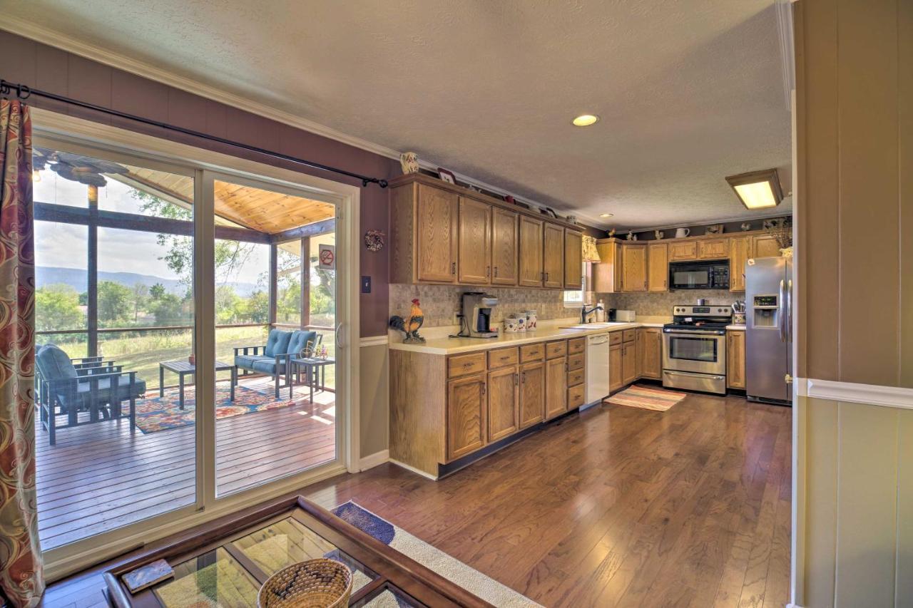 Villa 16 Mi To Pigeon Forge Jujus House With Mtn View Seymour Exterior foto